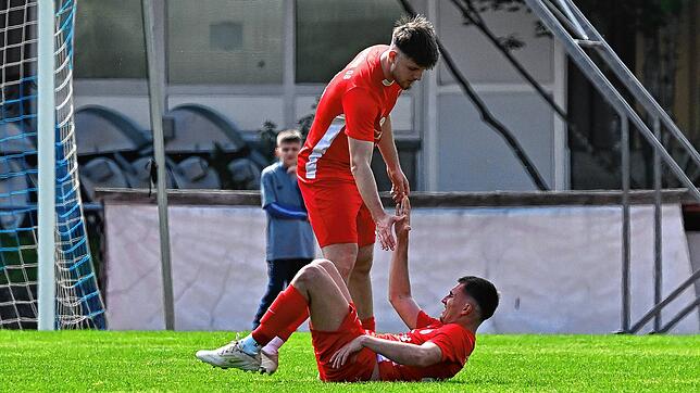 Bild : FC Tiengen 08 unterliegt mit 0:2 beim SV Weil – und wir haben Fotos!
