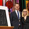 Auf der Bühne im Milchwerk: Die drei Hausherren Theopont, Senesius und Zeno auf der gusseisernen Tafel, daneben der neue ...