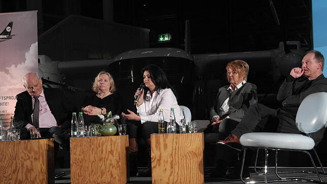 "Landshut"-Talk im Friedrichshafener Dornier Museum (von links): Jürgen Vietor, Gabriele von Lutzau, Diana Müll und Jutta Knauf sowie ...