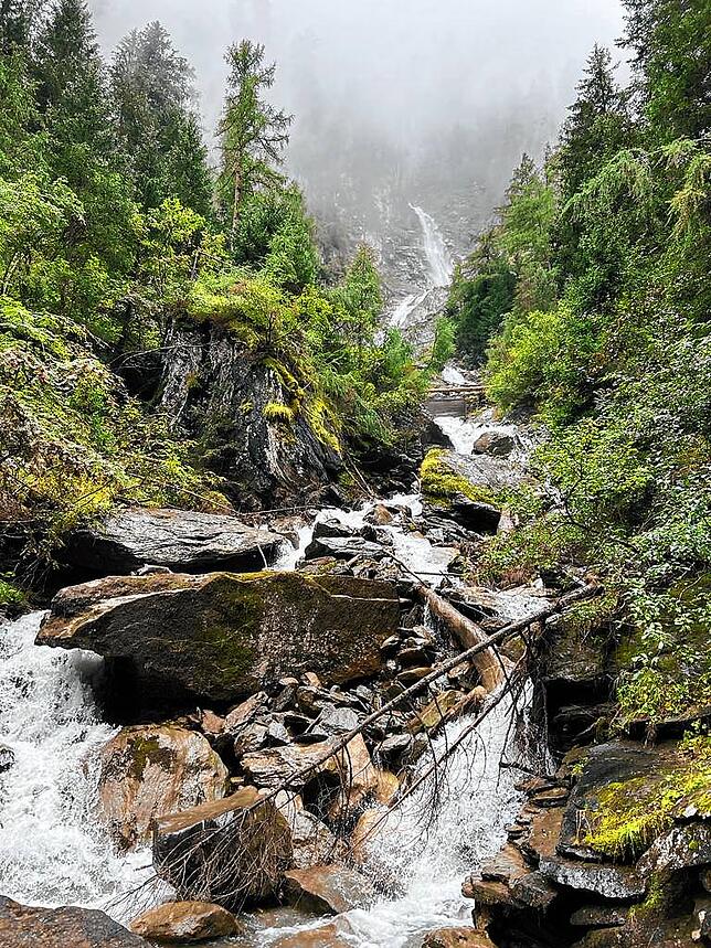 Die sogenannten Umbalfälle sind das Tor zur hochalpinen Wildnis im Nationalpark Hohe Tauern.