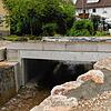 Die neue Weisenbachbrücke, über die künftig wieder die Hindenburgstraße führen wird, ist weit vorangekommen. Bei dem Projekt wird der ...