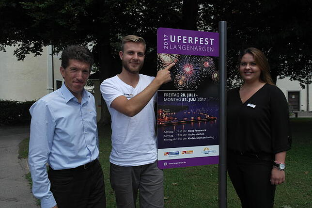 Die Vorfreude aufs Langenargener Uferfest am ersten Ferienwochenende steigt (von links): Von der Tourist-Information sind Leiter Frank ...