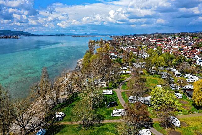 Direkt am Bodensee campen viele Urlauber gerne.