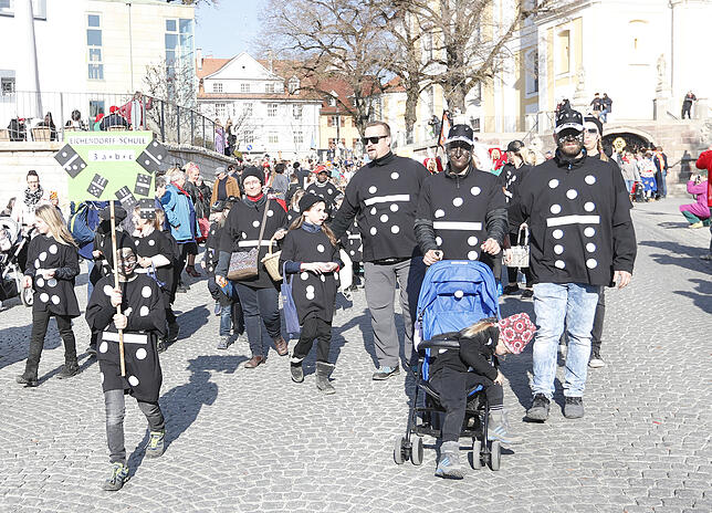 Bild 14: Bilder vom Kinderumzug: So viel Spaß hat der Eschinger Nachwuchs bei der Fasnet