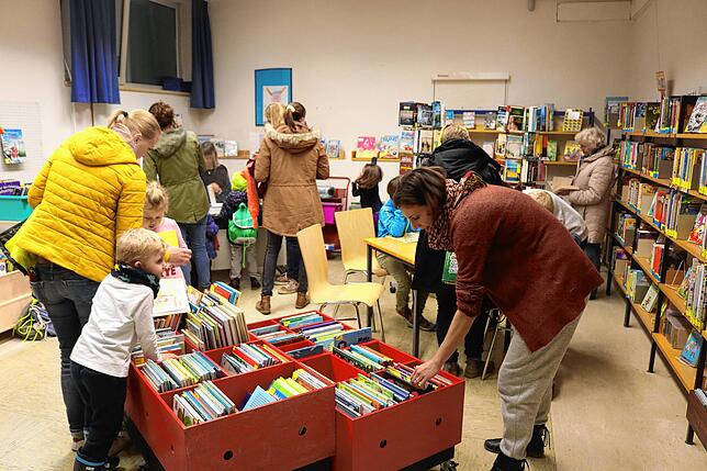 Die Stahringer Bibliothek wird vor allem von Kindern im Kindergarten- und Grundschulalter rege genutzt, auch dank des zentralen ...