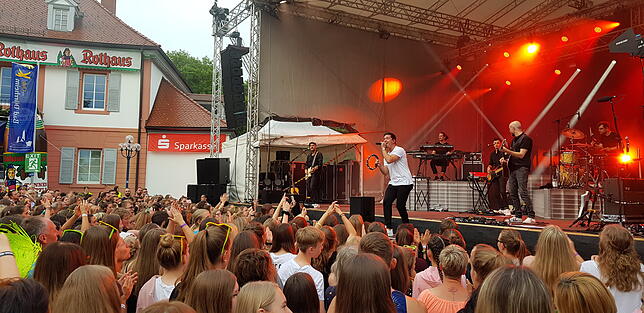 Bild 10: Bilder vom Konzert von Nico Santos im Rahmen der SommerSinnfonie
