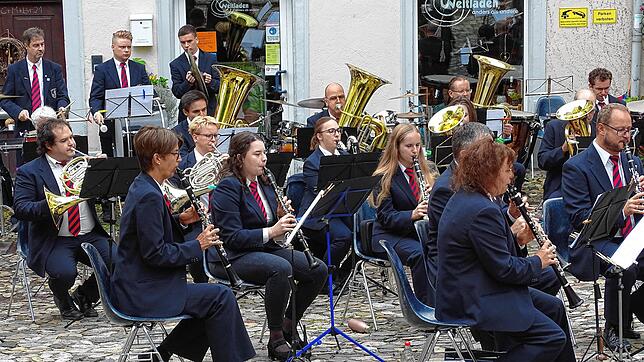2800 Euro hat die Stadtmusik Tiengen beim Benefizkonzert Ende Juli (im Archivbild) zugunsten der Musikvereinigung Bad Neuenahr-Ahrweiler ...
