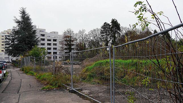Hier, Am Briel 53/57, soll ein zehngeschossiges Hochhaus mit zurückgesetztem elften Stockwerk entstehen.