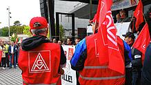 In Friedrichshafen wurde bereits im September protestiert. Hier ging es um den bei ZF geplanten Stellenabbau. (Archivbild)