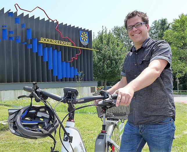 Radverkehrskoordinator Stefan Haufs lädt alle Radbegeisterten im Bodenseekreis dazu ein, bei der Aktion Stadtradeln mitzumachen und ...