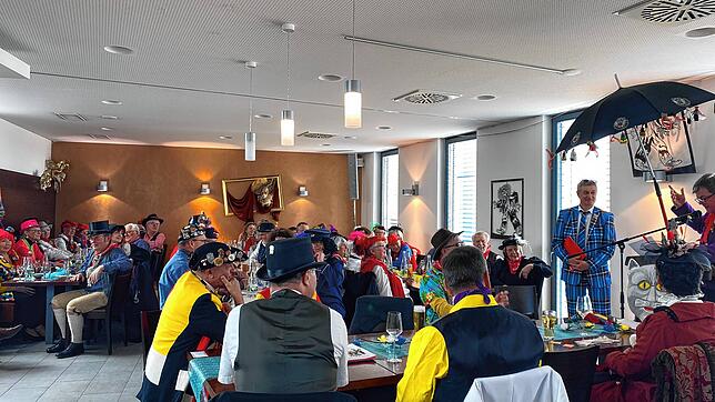 Bild : Viel Lokalkolorit beim närrischen Frühschoppen in Meßkirch