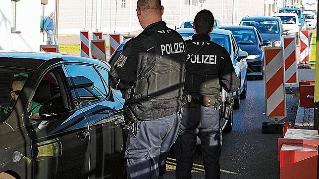 Stephan Attiger geht bei einer Testpflicht an den Grenzen – hier der Zoll in Stein/Bad Säckingen – von Stau aus. (Archivbild ...