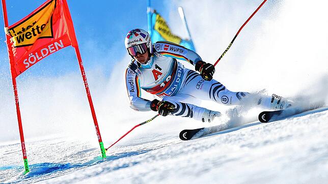 Stefan Luitz (Deutschland) beim Auftakt in Sölden.