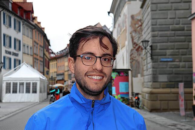 Pierre Schmidt, 32, Überlingen: &bdquo;Ich vertraue der Politik und den Maßnahmen eines zweiten Lockdowns. Dennoch ist es natürlich eine ...