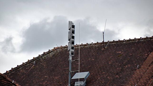 Die neue Sirene auf dem Zollhaus.