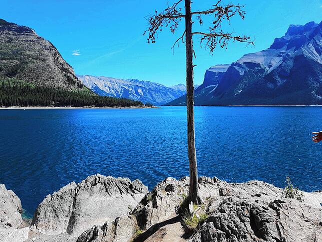 Minnewanka Lake in Canada bei Banff. Brigitte Hofmann