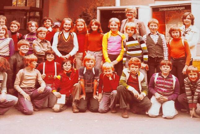 Das Bild zeigt die spätere Klasse 11a.