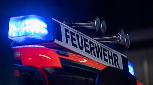 In Mühlacker ist ein Container in Brand geraten. (Foto-Illustration)