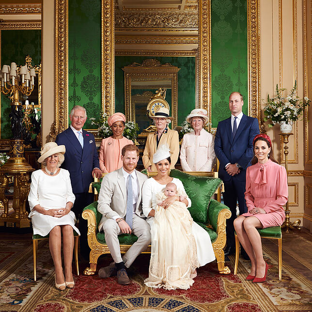 Herzogin Camilla (von links nach rechts), der britische Thronfolger Prinz Charles, Doria Ragland, Prinz Harry, Lady Jane Fellows, ...