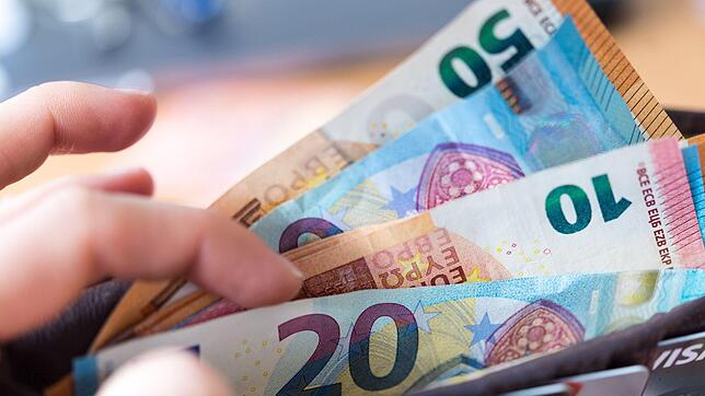 Wer bei seiner Heizkostennachzahlung finanzielle Unterstützung braucht, kann Bürgergeld für einen Monat beantragen.