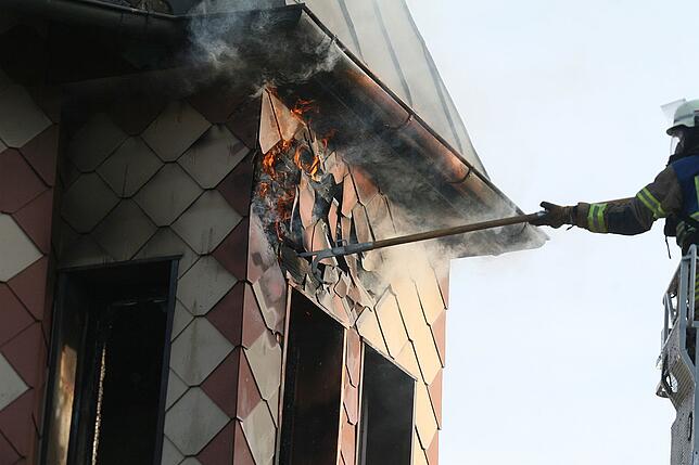 Bild 5: Weinhaus Schunk brennt aus &ndash; Bilder vom Brandort Teil 2