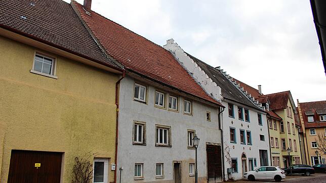 Das Haus in der Sommergasse 16 (Mitte) ist unbewohnt. Das soll sich jedoch ändern. Vier Wohnungen sollen darin entstehen. Die ...