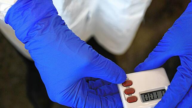 Bei sogenannten Corona-Schnelltest liegt das Ergebnis bereits 15 Minuten später vor.