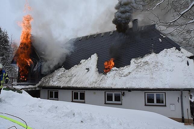 Bild 13: Bilder vom Großeinsatz der Feuerwehr