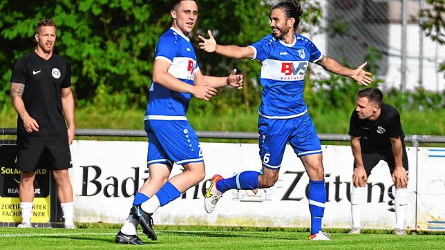 Bild : FC Erzingen siegt 4:1 im Hinspiel zum Landesliga-Aufstieg beim FC Emmendingen &ndash; wir haben Bilder