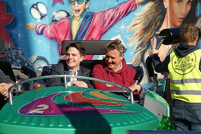 Bild 1: Bilder vom 728. Schätzele-Markt: Volksfestplatz, Food-Stände und Mittelstandskundgebung mit Jens Spahn