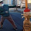 Die stille Kunstaktion fand am Sonntagmorgen um 9 Uhr auf der Hauptstraße Stühlingen statt. Provokativ und karrikativ, aber ohne ...