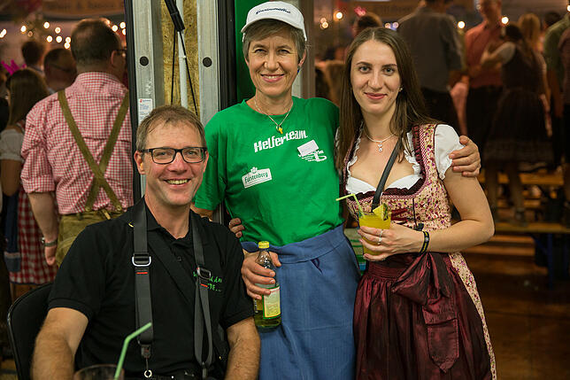 Bild 9: Bilder von Bieranstich, Party und Mittelstandskundgebung im Schätzele-Markt-Festzelt