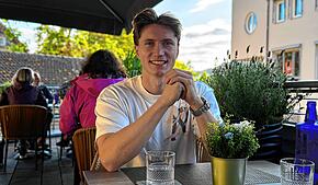 Nico Kunzelmann hat mehrere Hunderttausende Follower auf den sozialen Medien. Er ist aber noch nicht am Ziel. Eine eigene Marke wäre ein ...