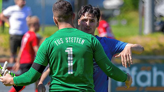 Bild : TuS Stetten siegt mit 2:1 beim FC Hochrhein – und wir haben Fotos!