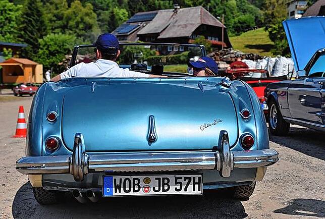 Die meisten Teilnehmer de Fahrt kamen aus Deutschland und der Schweiz. Im Bild ein Austin Healey.
