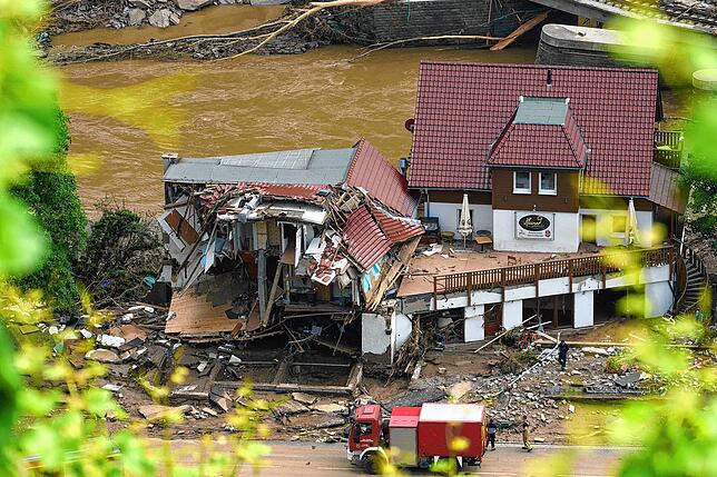 Derartige Bilder der Zerstörung haben große Hilfsbereitschaft ausgelöst. Viele Hilfsorganisationen vom Hochrhein befinden sich momentan ...