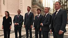 Mit Mapping the Stars gastierten The Queen‘s Six im St. Blasier Dom. Am Ende applaudierten die begeisterten Zuhörer im Stehen. Foto: ...