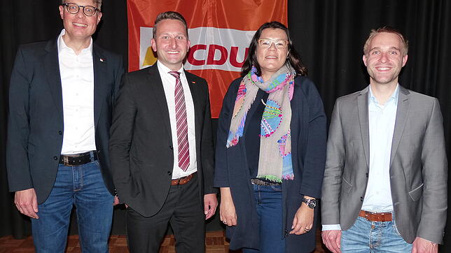 Sie leiten künftig die Kreis-CDU (von links): Ignaz Wetzel, Vorsitzender Volker Mayer-Lay, Martina Mohr und Daniel Enzensperger.