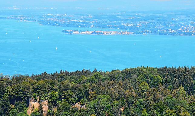 Drei Monate lang war die Lindauer Insel für Vorarlberger und der Pfänder in Bregenz für Deutsche ein unerreichbares Sehnsuchtsziel.