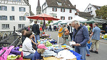 Der Kinderflohmarkt des Familienverbandes lockte in der Vergangenheit bereits ab den frühen Morgenstunden Schnappchenjäger an.
