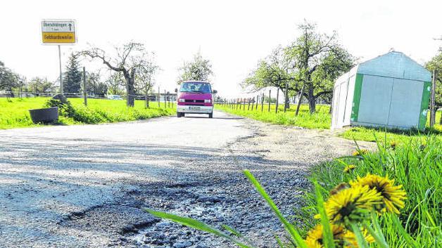 Viele Straßen auf der Gemarkungsfläche Uhldingen-Mühlhofens &#8211; hier eine Gemeindeverbindungsstraße im Gemeindeverwaltungsverband ...