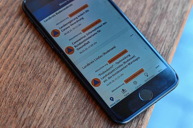 Rückblick ins Jahr 2020. Die Katastrophen-Warn-App Nina vom Bundesamt für Bevölkerungsschutz und Katastrophenhilfe (BBK) warnte nicht ...