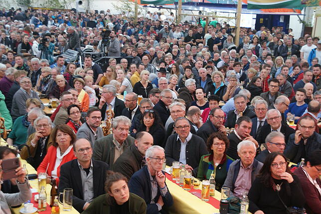 Bild 20: Bilder vom 728. Schätzele-Markt: Volksfestplatz, Food-Stände und Mittelstandskundgebung mit Jens Spahn
