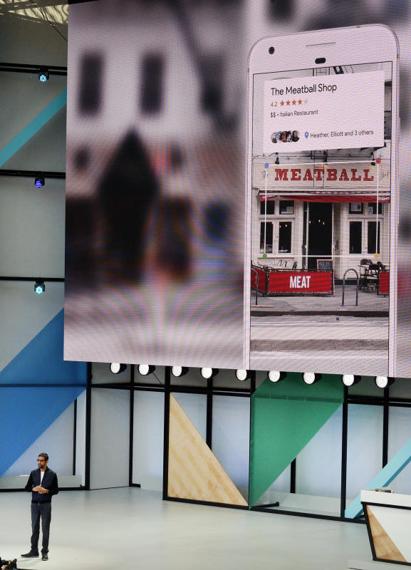 Die neue Funktion Google Lens kann Inhalte von Bildern erkennen und Informationen dazu anzeigen. Bilder: dpa