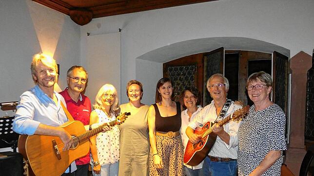 Alle Musiker gemeinsam auf dem Abschlussbild (von links): Harald Schaaf, Uli Fink, Elvira Kaier-Döring, Andrea Bauknecht, Madeleine ...