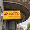 Ein Lottoschild an der Karlstraße in Donaueschingen. Ein Lottospieler aus Donaueschingen hat dieser Tage einen Millionenbetrag gewonnen.
