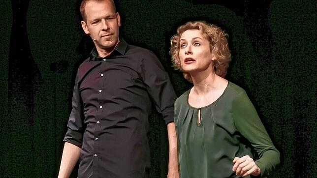 Helge Thun und Mirjam Woggen zeigen in der Gems wie lustig ein Tauschgeschäft werden kann. Bild: Nikola Maria Reimer