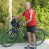 Manfred Dreher ist leidenschaftlicher Fahrradfahrer. 200 bis 250 Kilometer pro Monat legt er regelmäßig zurück. Für ihn ist es wichtig, ...