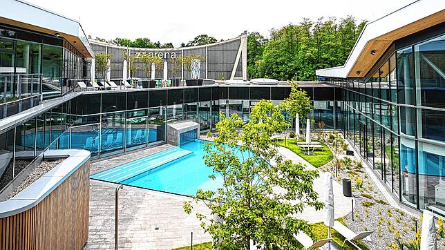 Das Häfler Sportbad am Sportpark Friedrichshafen.