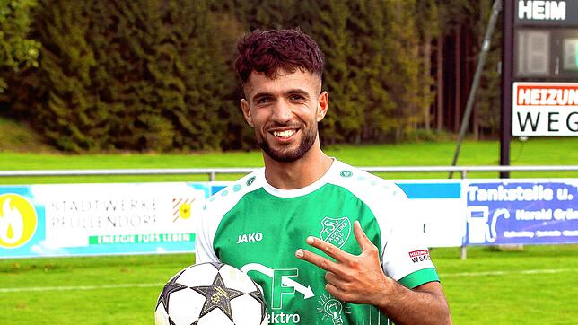 Lupenreiner Hattrick: Ismail Daoud traf dreimal in einer Halbzeit für den TSV Aach-Linz, der den FC Uhldingen mit einer 5:0-Packung ...